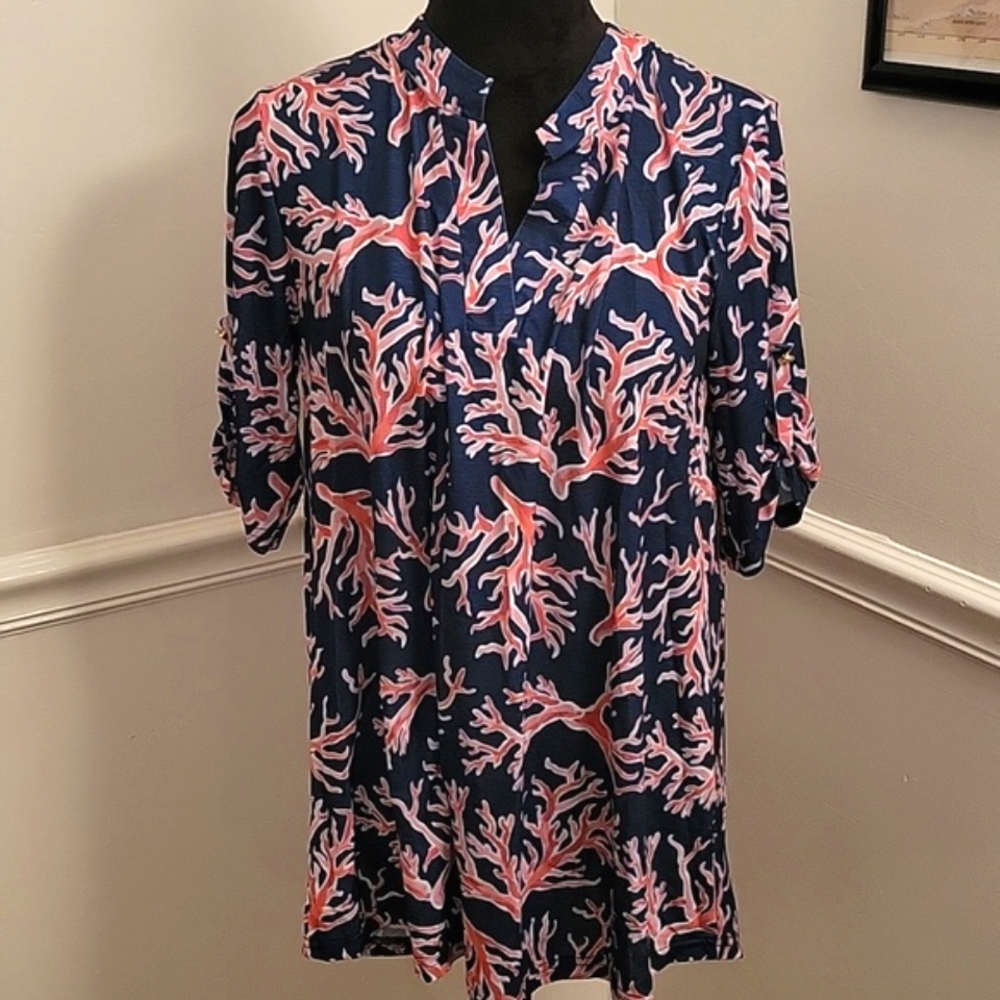 Simply Southern Top Blue and Pink Womens Small‎